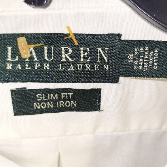 A Lauren Ralph Lauren men's slim fit long sleeve button-down shirt in a size 18. - Picture 3 of 3